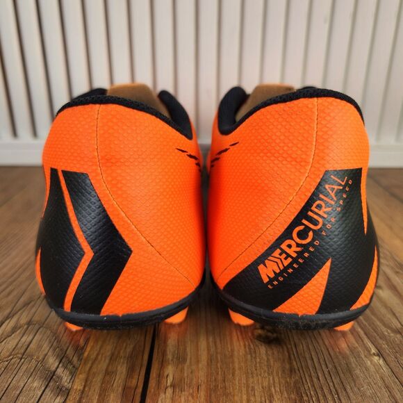 Nike Mercurial Vapor 12 Club MG/FG Mens Sz 11 Orange Soccer Cleats AH7378-810 - Picture 4 of 9
